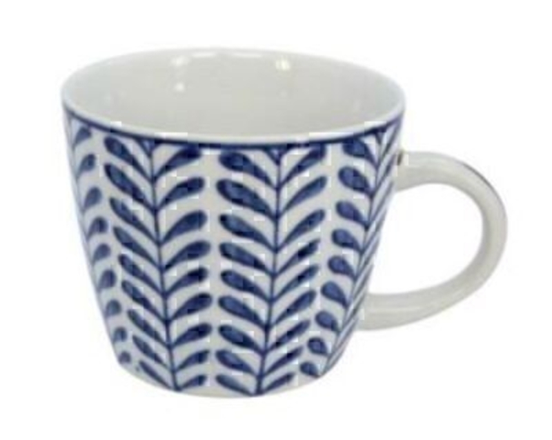 This Blue & White Ceramic Leaf Mug by designer Gisela Graham is a lovely addition to any tea set. The perfect size for a cup of tea or coffee it would suit any home. Hand painted with a blue leaf design on a white ceramic mug. Size: (LxWxD) 13x8x9.5cm